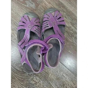 Keen sandals purple youth size 1‎